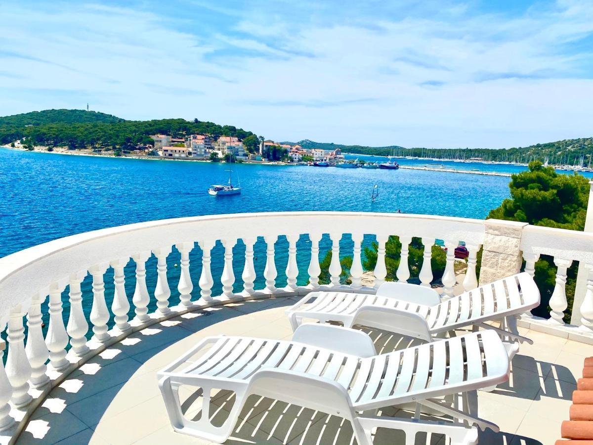 Villa Maluma Рогозница Экстерьер фото